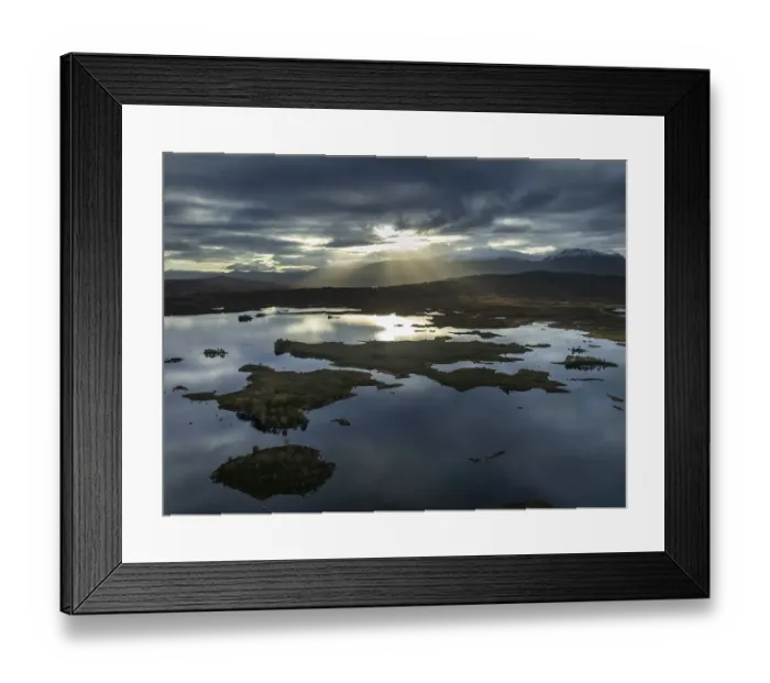 Framed Print : Morning light, cloudy mood, sunbeams Framed Print : Morning light, cloudy mood, sunbeams