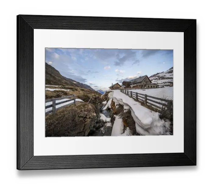 Framed Print : Oberbergbach gorge and Franz-Senn-Huette mountain hut in winter