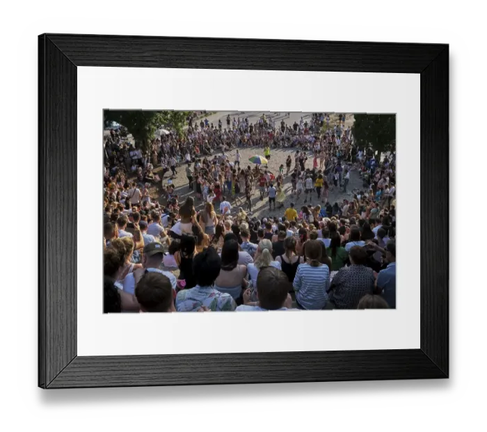 Framed Print : Germany, Berlin, 11.06.2023, Sunday afternoon in Mauerpark Framed Print : Germany, Berlin, 11.06.2023, Sunday afternoon in Mauerpark