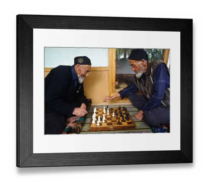 Framed Print : Uzbek men, playing chess, Kyrgyzstan, Asia Framed Print : Uzbek men, playing chess, Kyrgyzstan, Asia
