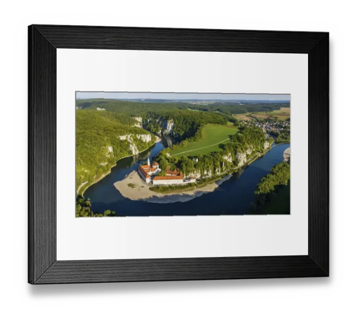 Framed Print : Luftaufnahme des Klosters Weltenburg Framed Print : Luftaufnahme des Klosters Weltenburg