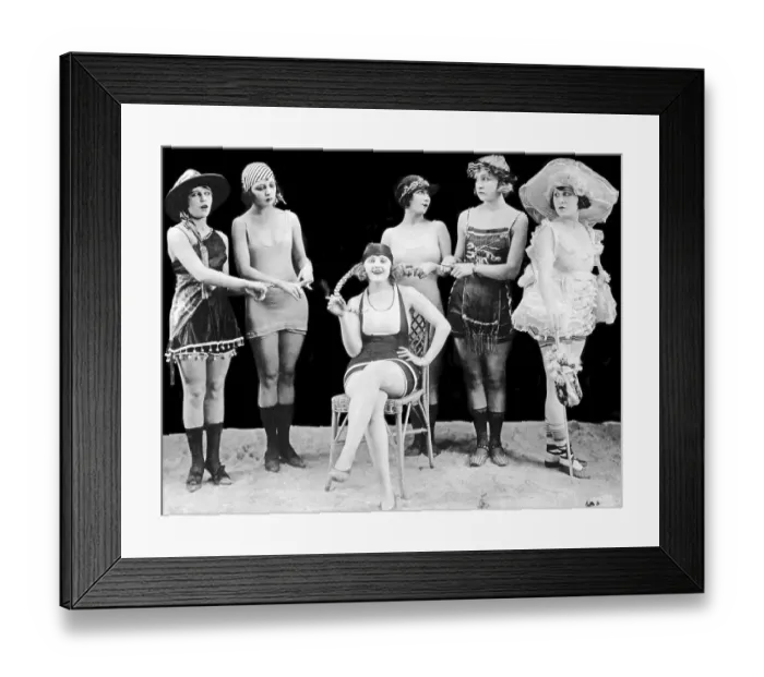 Framed Print : Bathing fashion, historic photograph, around 1920 Framed Print : Bathing fashion, historic photograph, around 1920