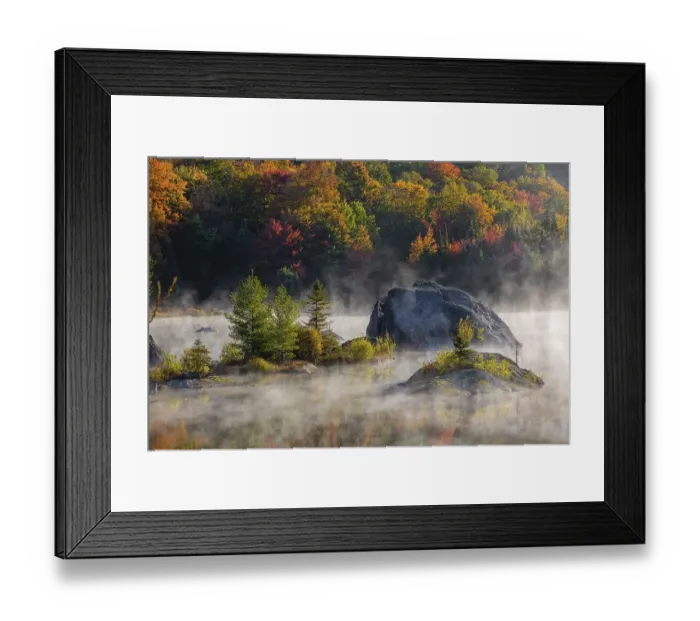 Framed Print : Early morning mist on lake in Autumn Framed Print : Early morning mist on lake in Autumn