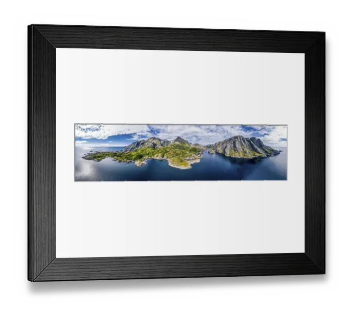 Framed Print : Aerial view, view of harbour and rorbuer cabins Framed Print : Aerial view, view of harbour and rorbuer cabins