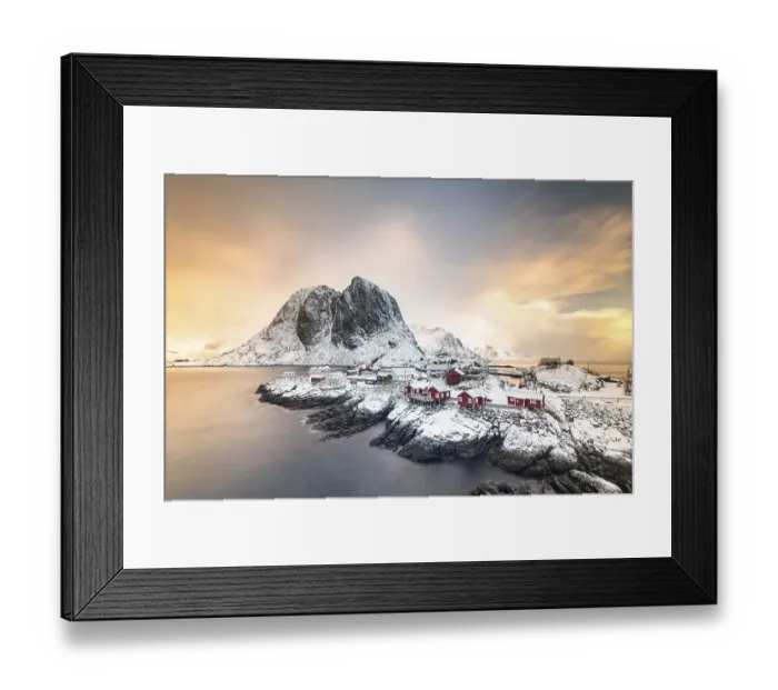 Framed Print : Rorbuer fishermen's cabins by the snowy fjord Framed Print : Rorbuer fishermen's cabins by the snowy fjord