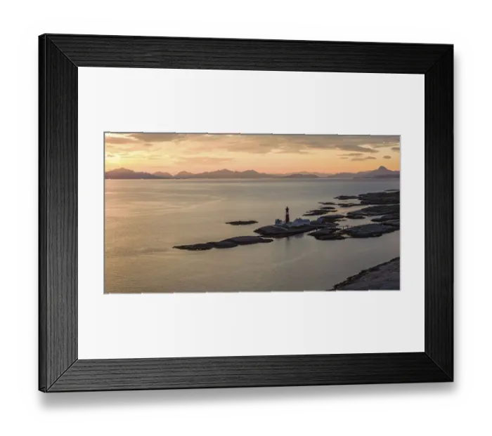 Framed Print : Tranoy Fyr lighthouse, Tranoy Fyr Framed Print : Tranoy Fyr lighthouse, Tranoy Fyr