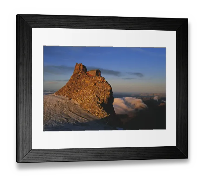 Framed Print : The mountain hut Refuge de l'Aigle Framed Print : The mountain hut Refuge de l'Aigle