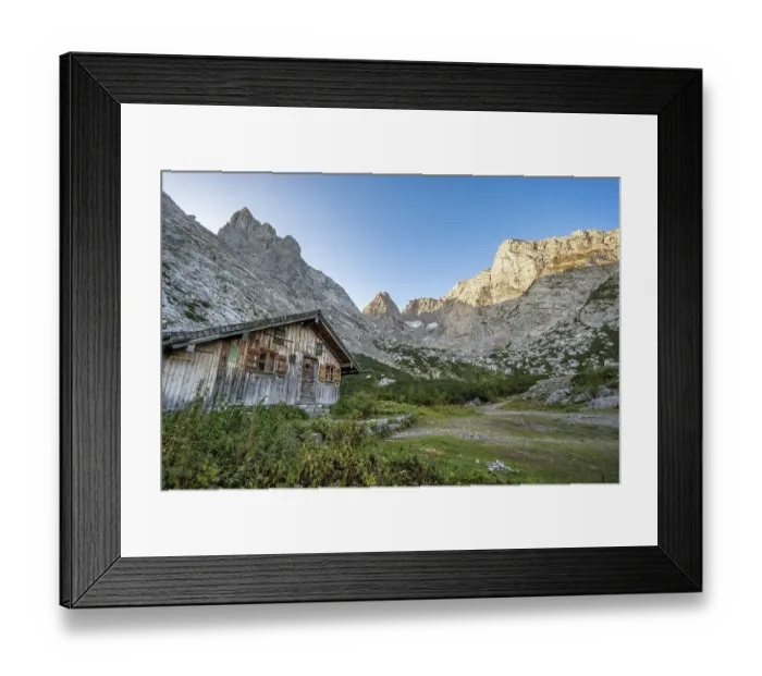 Framed Print : Cosy mountain hut Blaueishuette