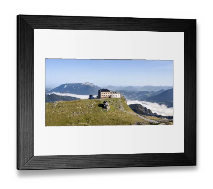 Framed Print : Mountain hut Watzmannhaus, Alpine Club hut on the Falzkopf