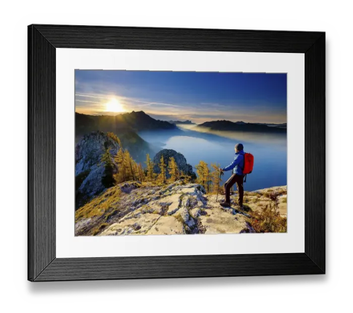 Framed Print : Mountaineers on the large Schoberstein in the evening light with a view of Attersee and Mondsee Framed Print : Mountaineers on the large Schoberstein in the evening light with a view of Attersee and Mondsee