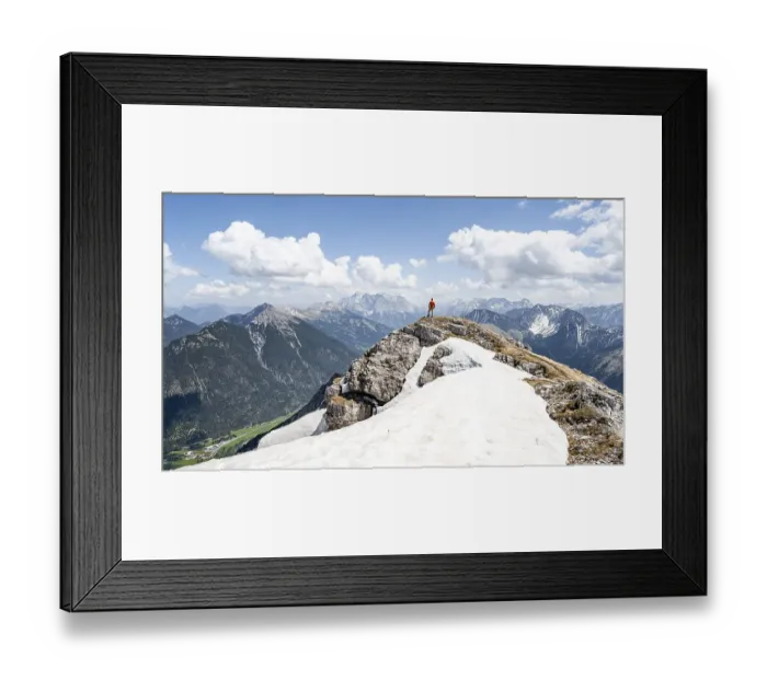 Framed Print : Hikers on the summit ridge of Thaneller