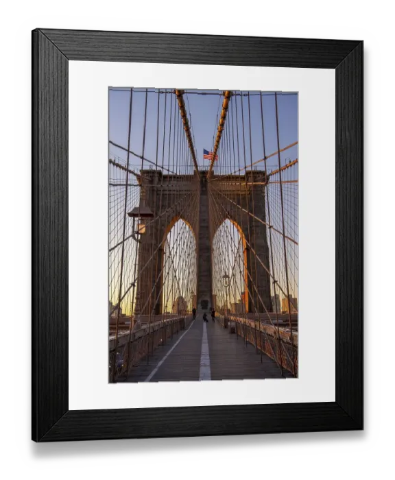Framed Print : Brooklyn Bridge bei Sonnenaufgang Framed Print : Brooklyn Bridge bei Sonnenaufgang