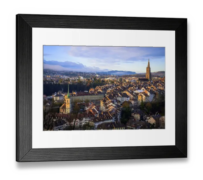 Framed Print : City view in the morning light