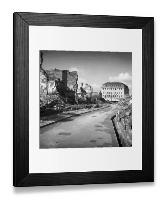 Framed Print : Street to the Hettlage Freizeit Center in Basler Landstr Framed Print : Street to the Hettlage Freizeit Center in Basler Landstr