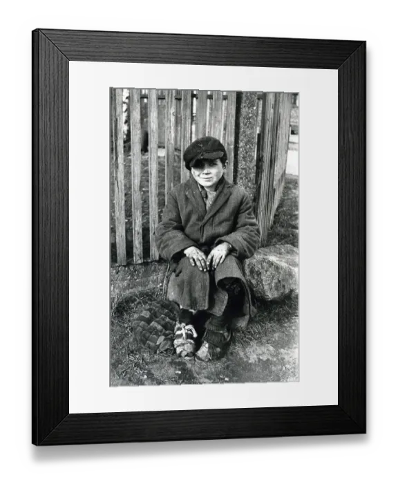 Framed Print : Child without shoes, ca. 1945 / 1946 Framed Print : Child without shoes, ca. 1945 / 1946