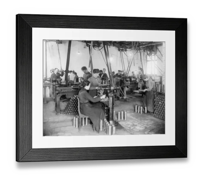 Framed Print : Women working in arms factory, First World War ca Framed Print : Women working in arms factory, First World War ca