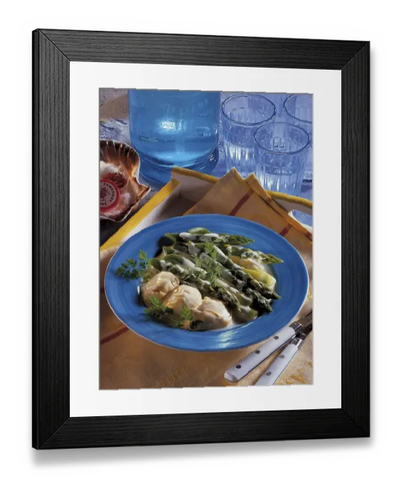 Framed Print : Delicate scallops, France, Europe Framed Print : Delicate scallops, France, Europe