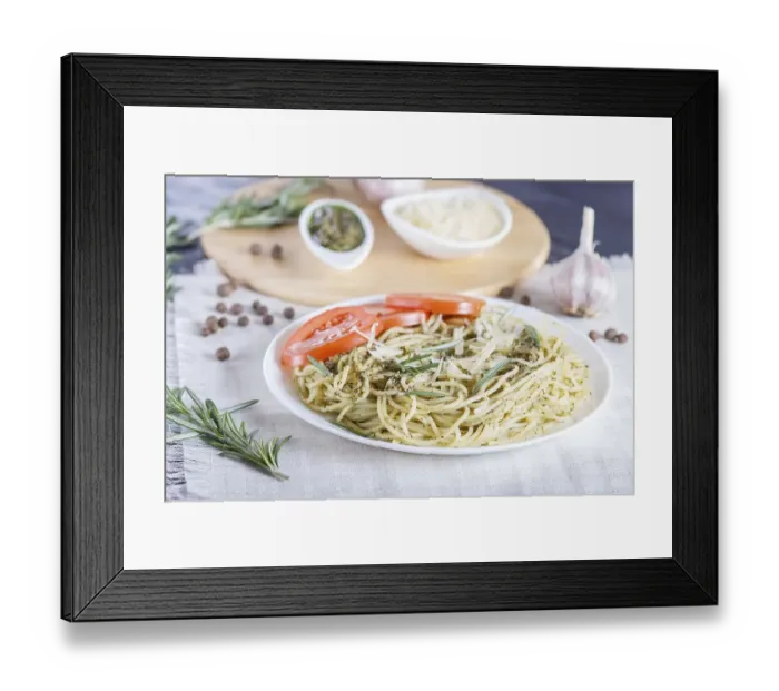 Framed Print : Spaghetti pasta with pesto sauce
