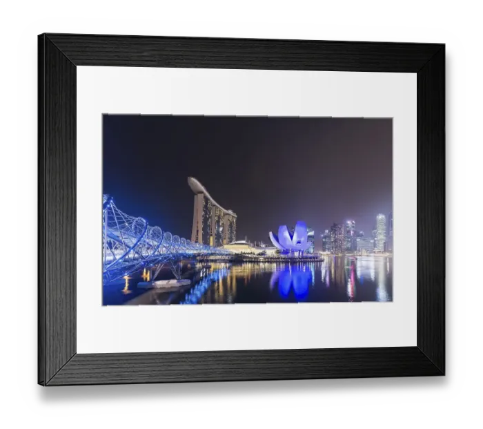 Framed Print : Light show, Millenium Bridge, Marina Bay Sands Hotel