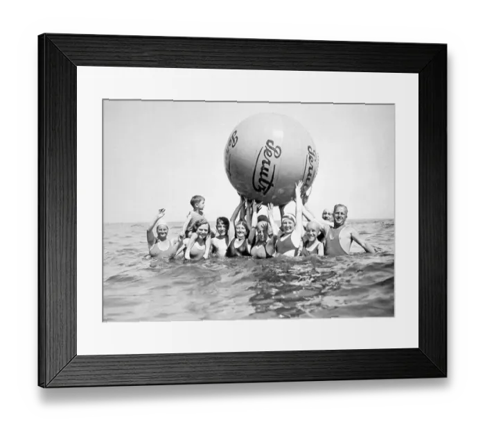 Framed Print : Group with bathers on the beach Framed Print : Group with bathers on the beach