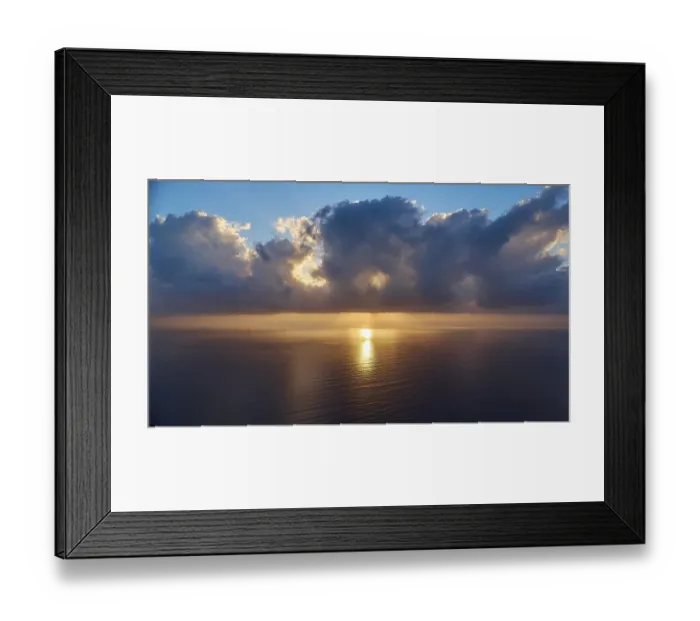 Framed Print : Sunset, clouds, sunbeam on the sea Framed Print : Sunset, clouds, sunbeam on the sea