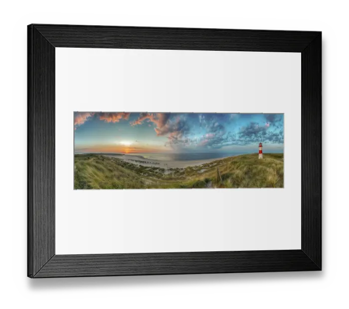Framed Print : Panorama at the elbow with sunset and lighthouse