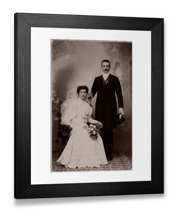 Framed Print : Photo print, bride and groom, historic photo in 1920 Framed Print : Photo print, bride and groom, historic photo in 1920