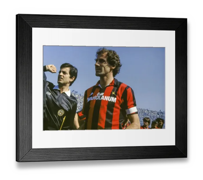 Framed Print : Franco BARESI (AC Milan) r. and the linesman of the match in front of the whistle