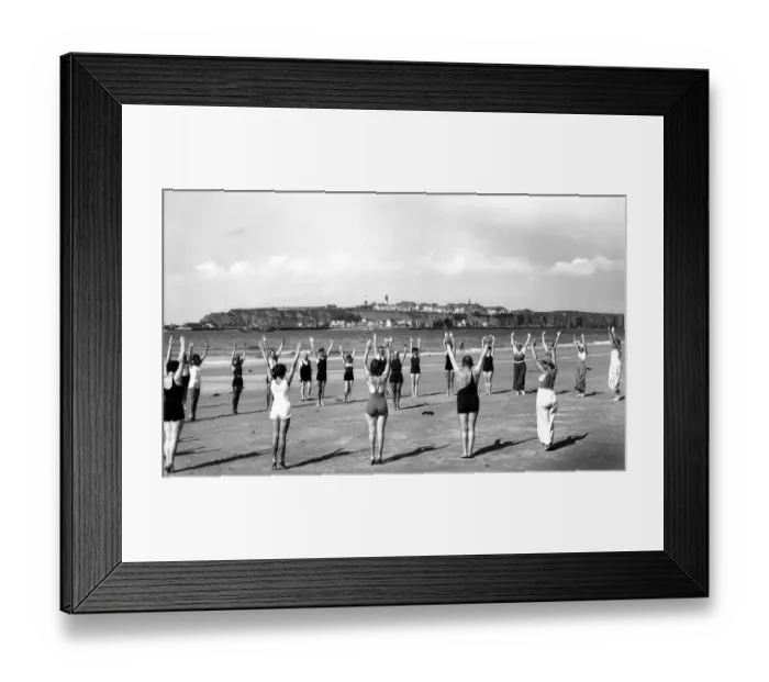 Framed Print : Sport, beach gymnastics, 1930s Framed Print : Sport, beach gymnastics, 1930s