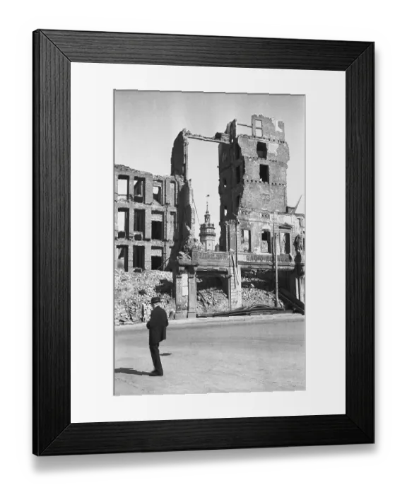 Framed Print : Ruin of Kochs Hof, in the background the tower of the Nikolaikirche Framed Print : Ruin of Kochs Hof, in the background the tower of the Nikolaikirche