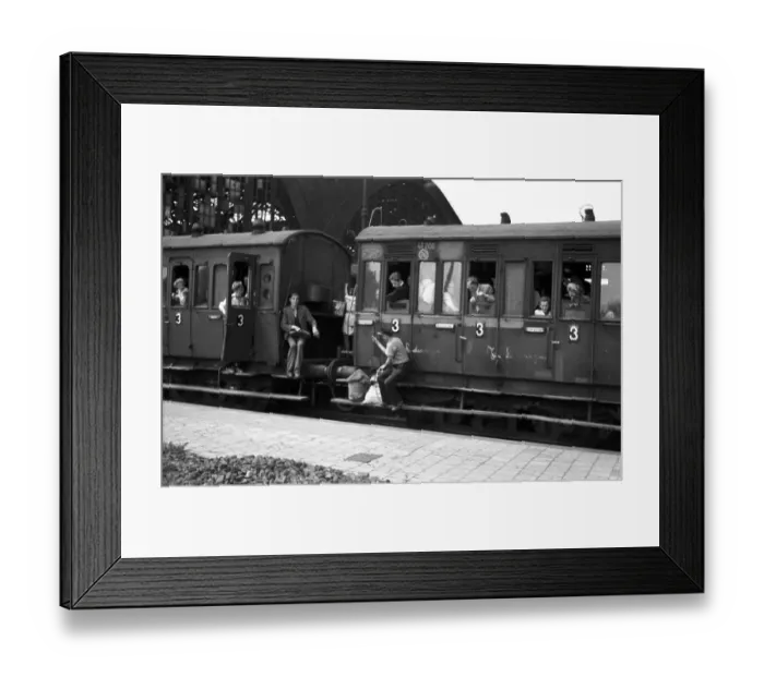 Framed Print : Freeloader on the buffer, 1947 Framed Print : Freeloader on the buffer, 1947