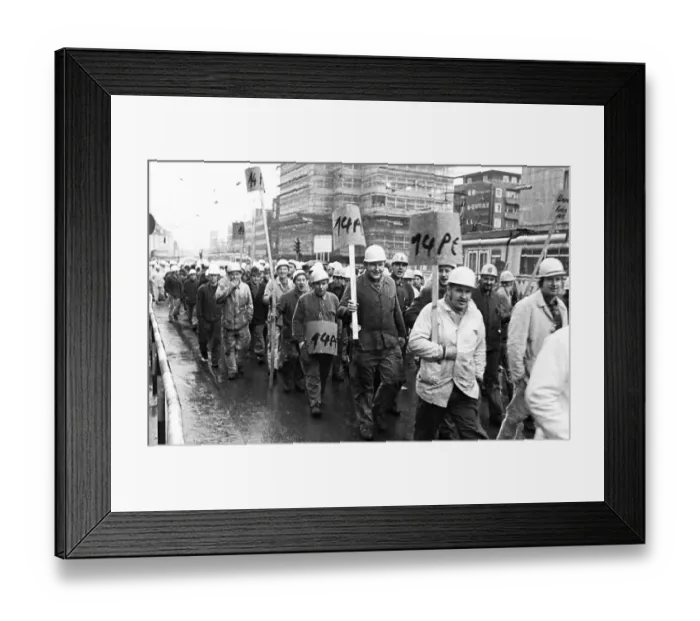 Framed Print : With a spontaneous strike and demonstration