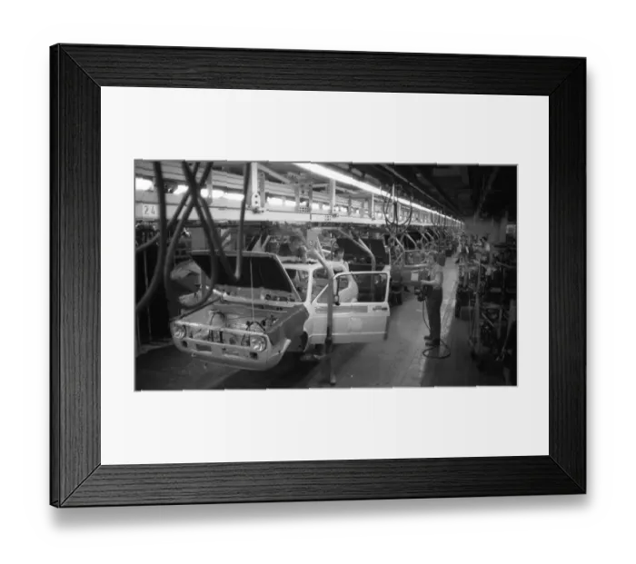 Framed Print : Production of the Golf at the VW plant on 10 Framed Print : Production of the Golf at the VW plant on 10