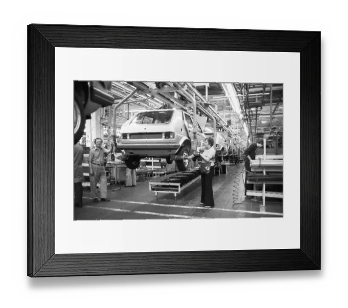 Framed Print : Production of the Golf at the VW plant on 10