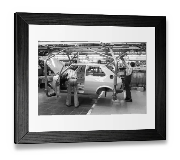 Framed Print : Production of the Golf at the VW plant on 10 Framed Print : Production of the Golf at the VW plant on 10