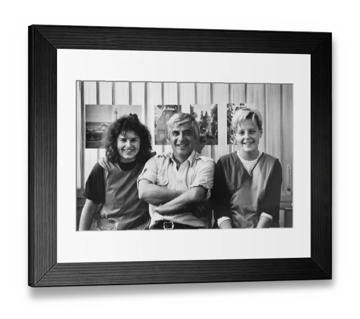 Framed Print : Workers in a printing room, East Germany Framed Print : Workers in a printing room, East Germany
