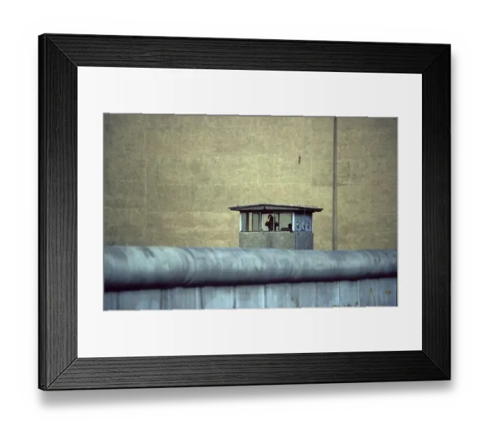 Framed Print : Watchtower, Berlin Wall, before 1989