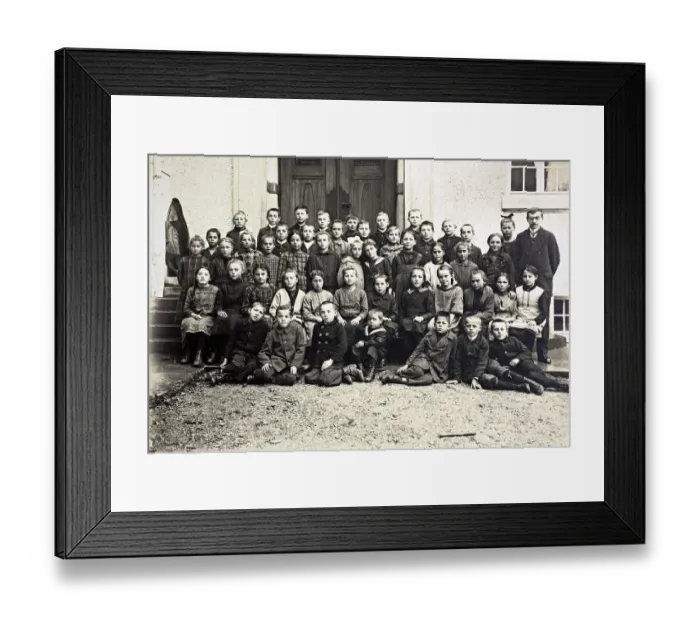Framed Print : Historical photo, primary school class