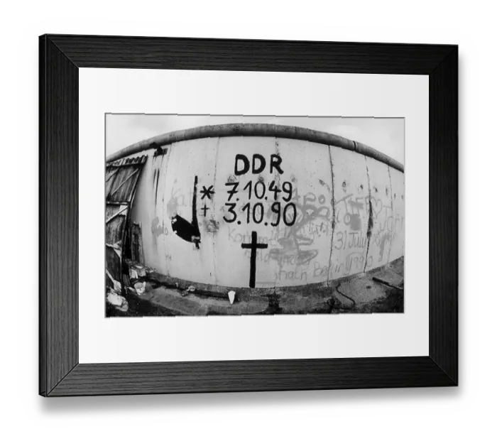 Framed Print : Mauer with DDR data, Festival of Unity