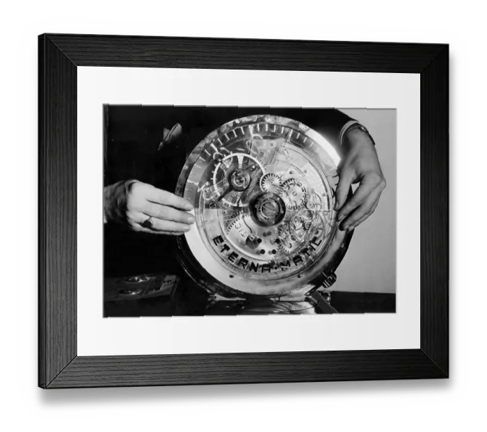 Framed Print : Historic photograph, largest wristwatch of the world Framed Print : Historic photograph, largest wristwatch of the world