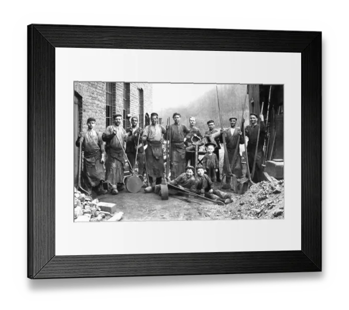 Framed Print : Historic photograph, workmen, around 1910 Framed Print : Historic photograph, workmen, around 1910