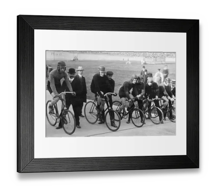 Framed Print : Historic photograph, bicycle race, around 1920
