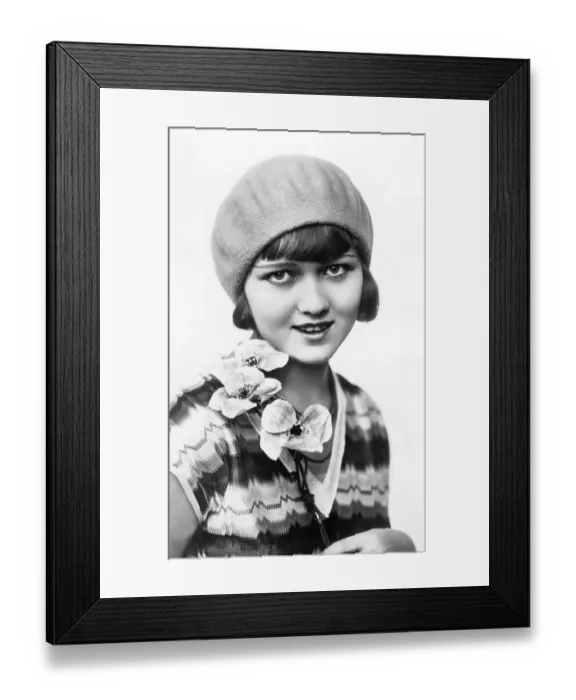 Framed Print : Historic photograph, fashion, portrait Framed Print : Historic photograph, fashion, portrait