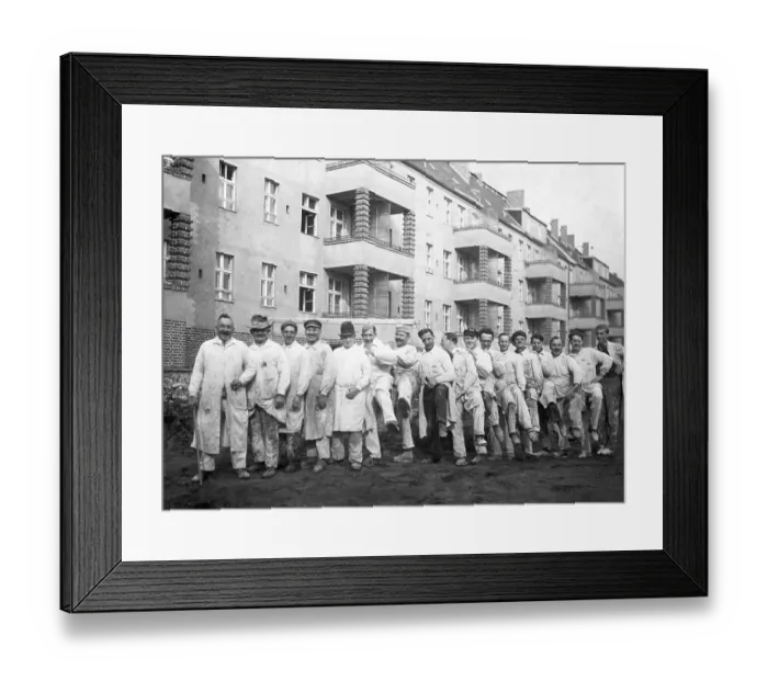 Framed Print : Historic photograph, happy workmen, around 1928