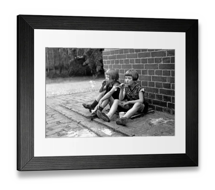Framed Print : Historic photograph, two girls blowing bubbles Framed Print : Historic photograph, two girls blowing bubbles