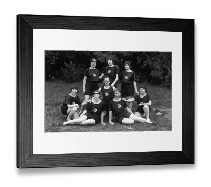 Framed Print : Historic photograph, female athletes with trainer Framed Print : Historic photograph, female athletes with trainer