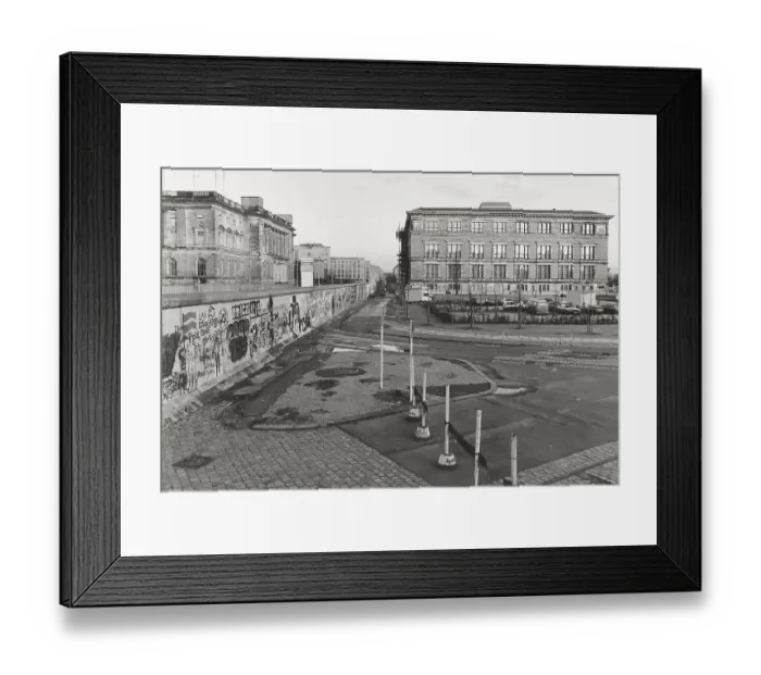 Framed Print : View over the Berlin Wall in 1985 Framed Print : View over the Berlin Wall in 1985