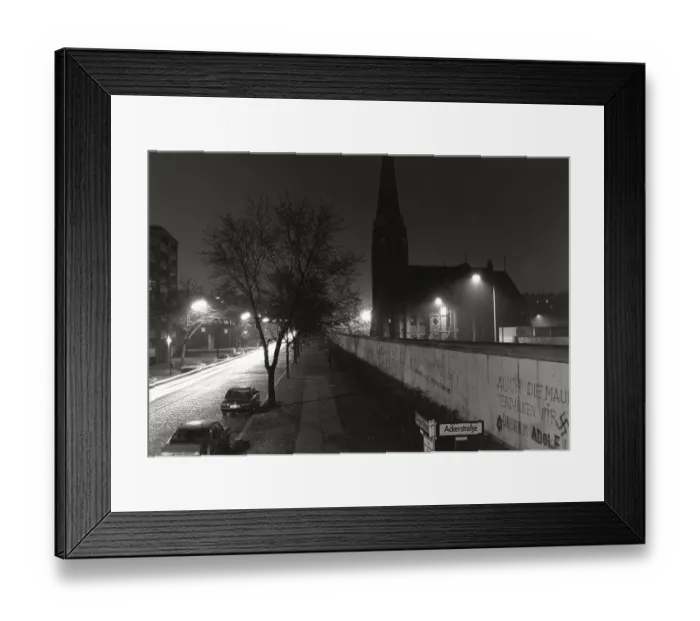 Framed Print : View over the Berlin Wall in the winter of 1985