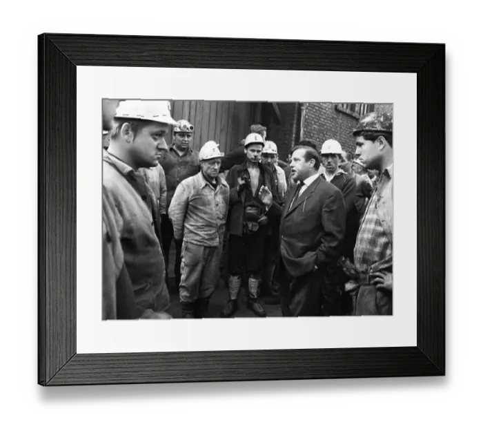 Framed Print : The spontaneous strike, here on 10 September 1969 by the miners of the Minister Stein colliery Framed Print : The spontaneous strike, here on 10 September 1969 by the miners of the Minister Stein colliery