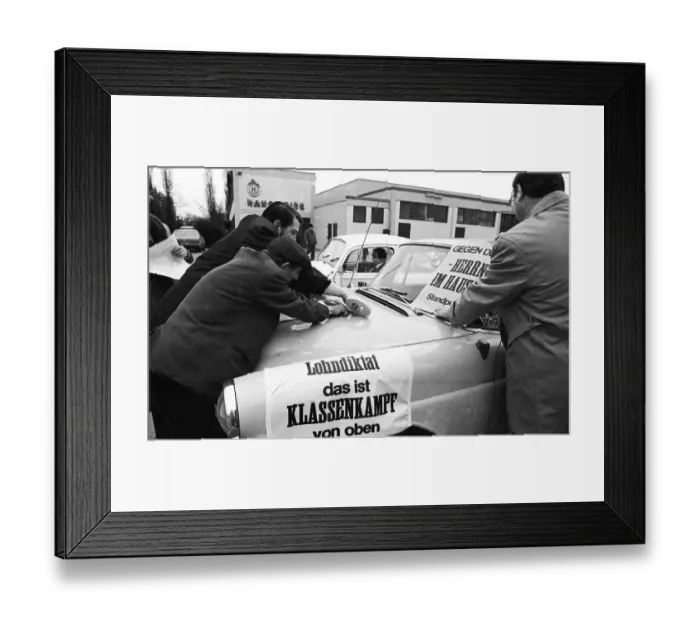 Framed Print : The IG Metall union used a motorcade to promote its demands for higher wages Framed Print : The IG Metall union used a motorcade to promote its demands for higher wages